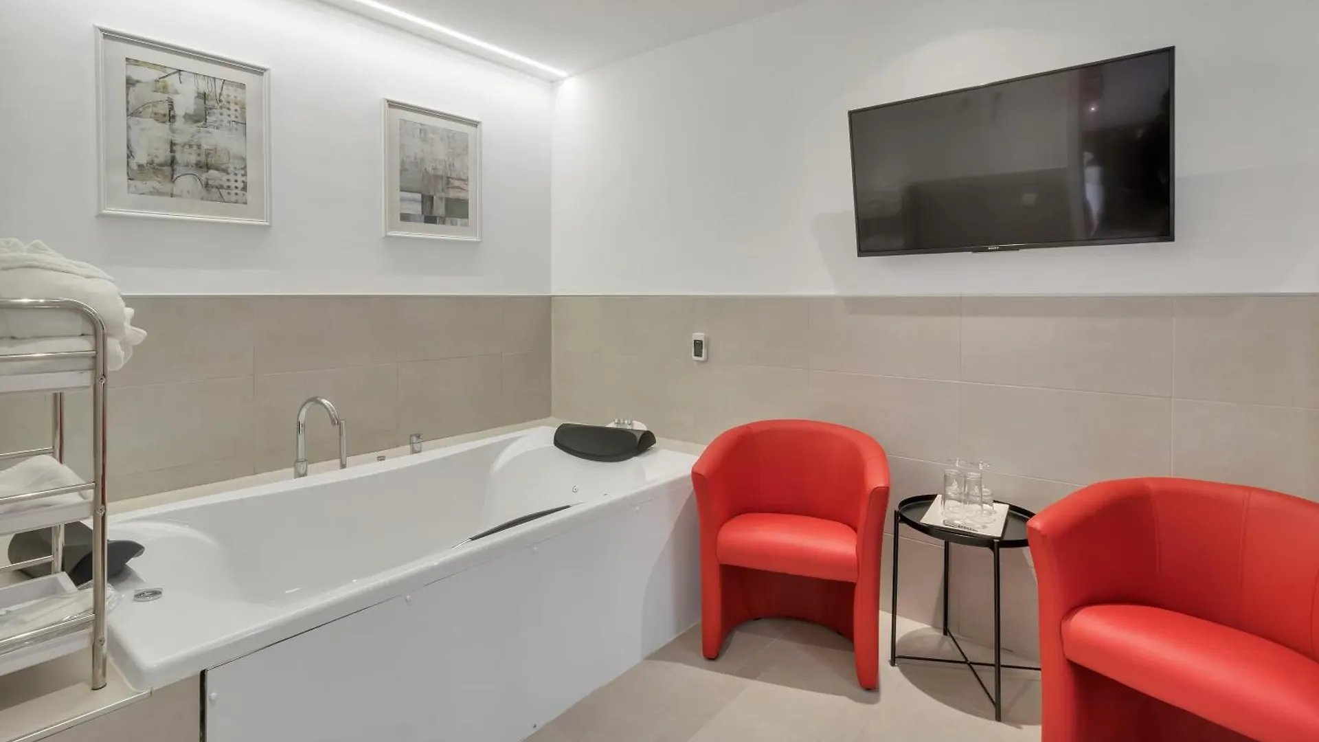 Hotel Ronda Nuevo 4*,